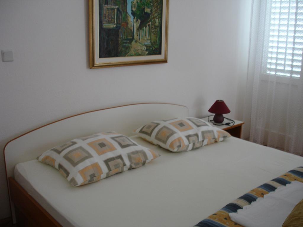 Apartment Bozo Хвар Екстер'єр фото
